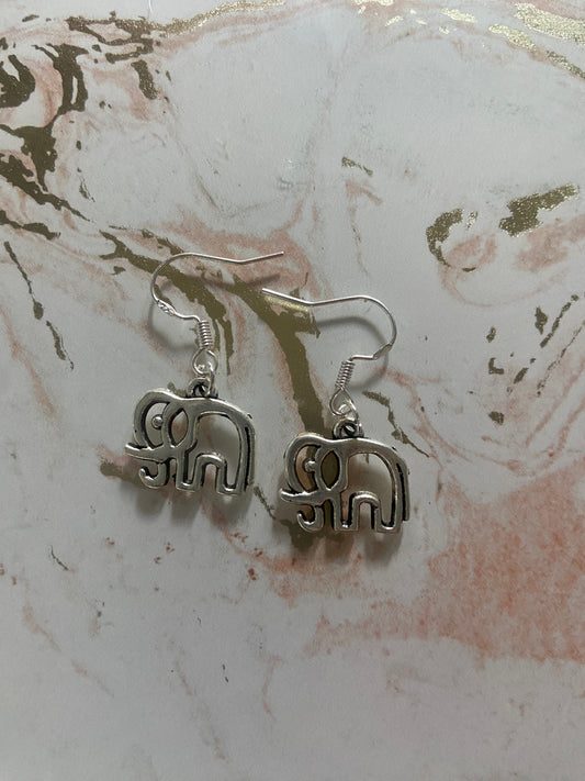 Elephant 🐘 Earrings - Sterling Silver Hooke